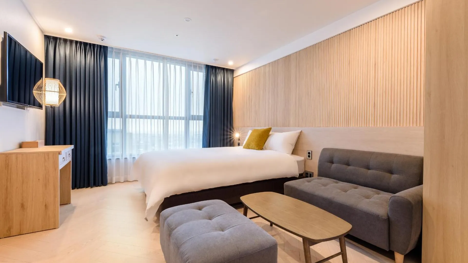 Ventimo Hotel & Residence Jeju contacts