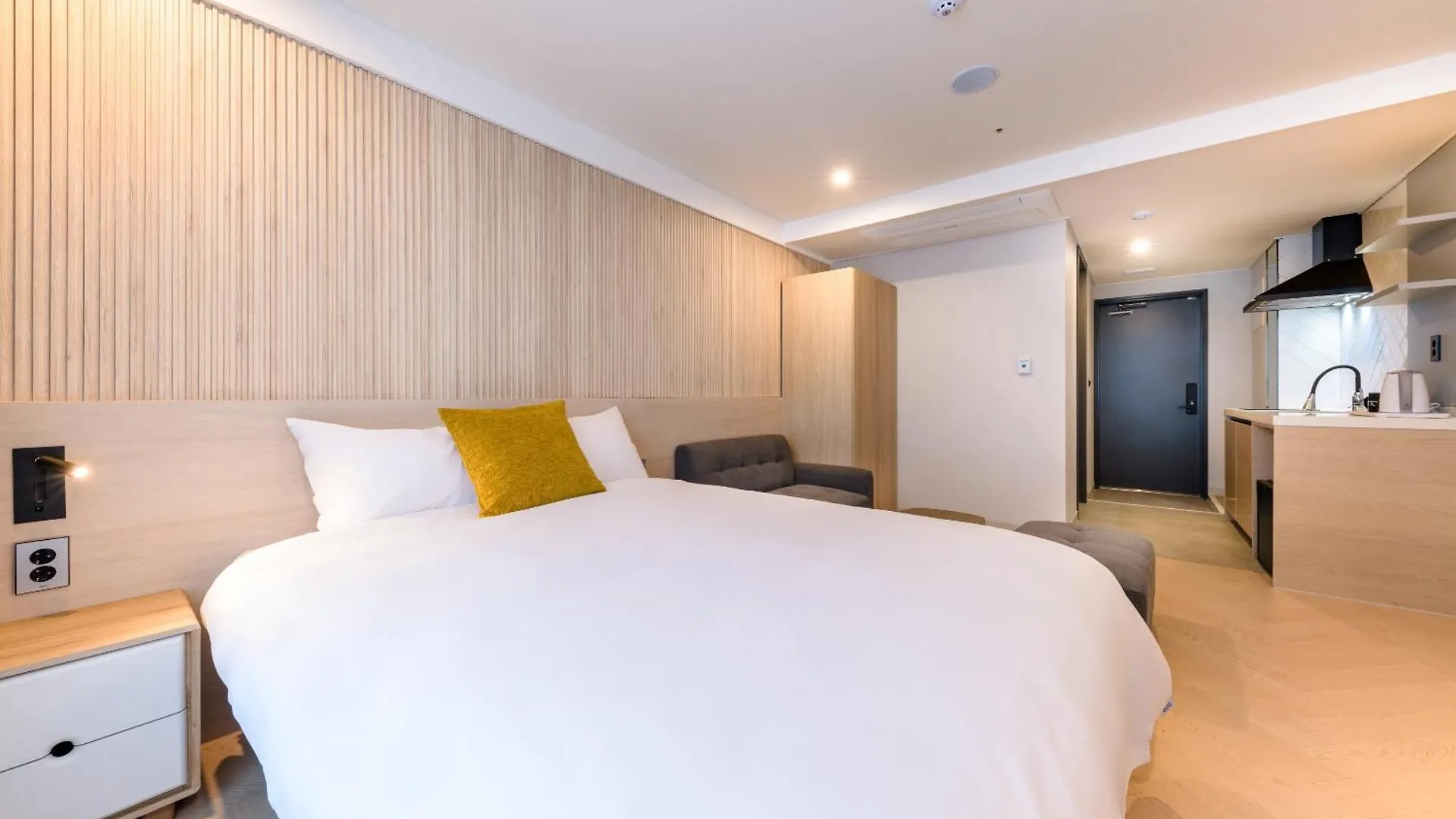 Ventimo Hotel & Residence Jeju