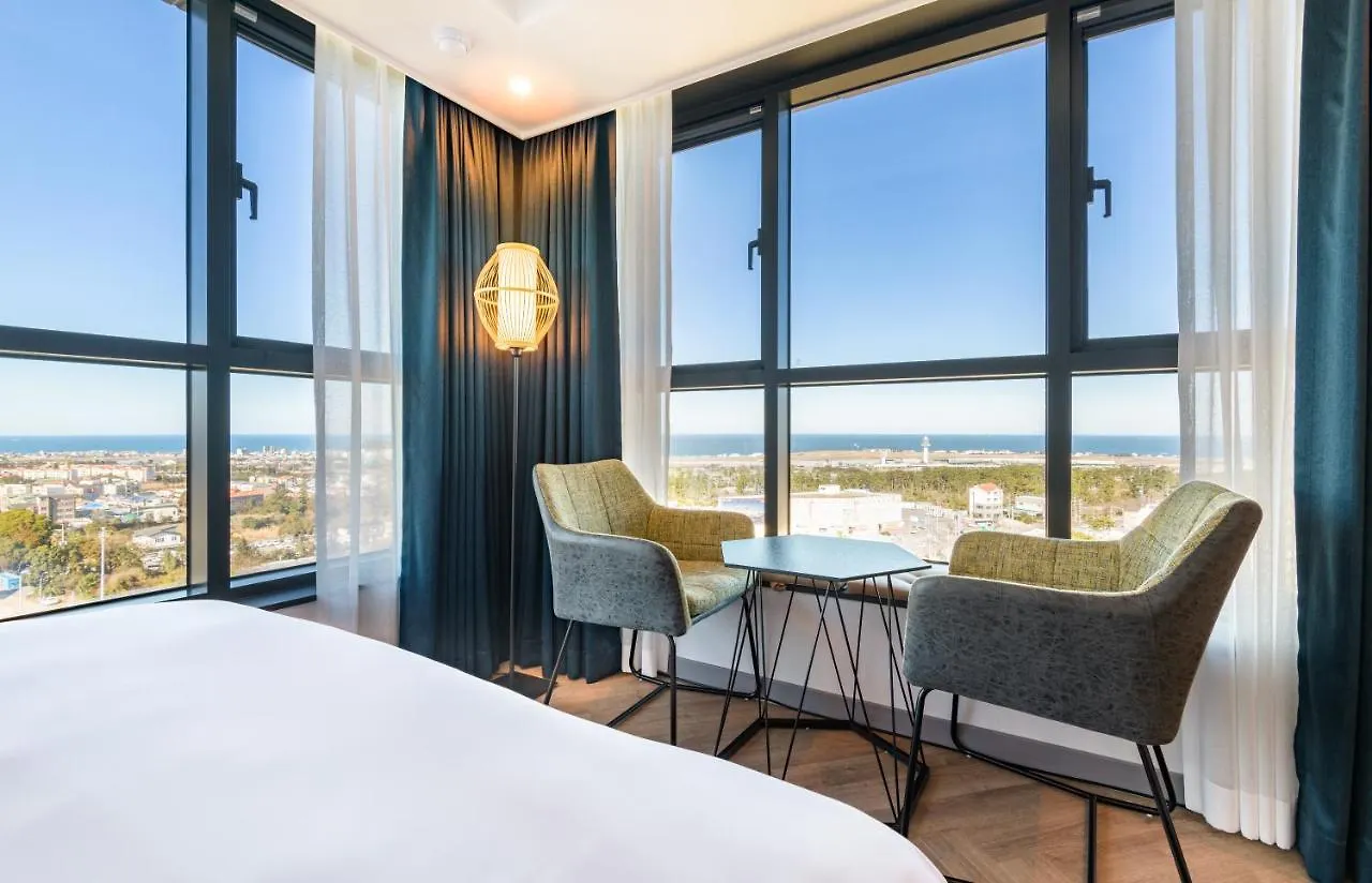 Ventimo Hotel & Residence 済州市 4*,