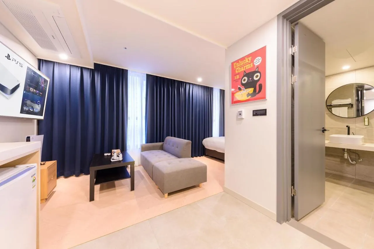 Ventimo Hotel & Residence 済州市
