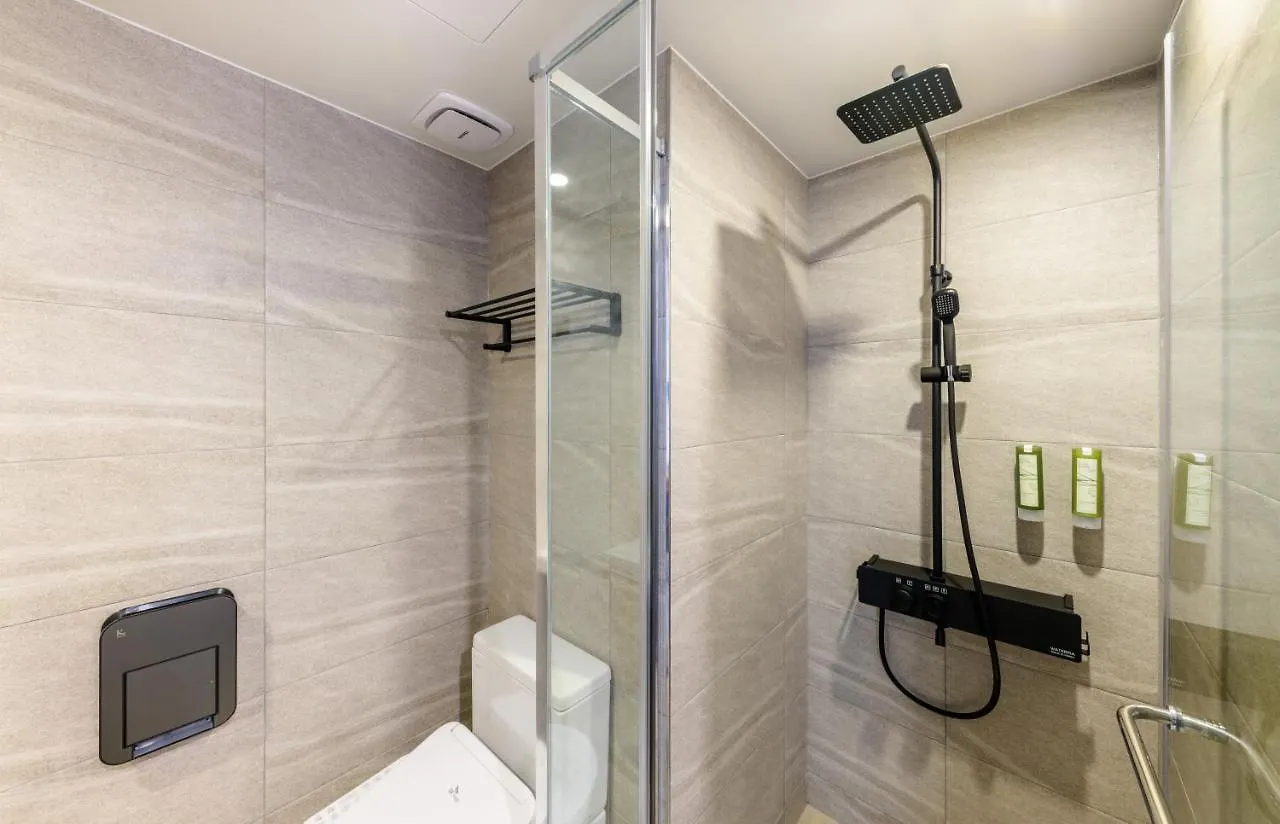 Ventimo Hotel & Residence ג'גו 4*,